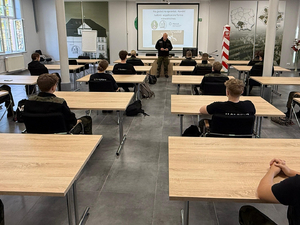  Wykładów dla uczniów klas mundurowych