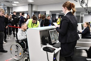  Szkolenie taktyczne z zakresu działań interwencyjnych w przypadku wystąpienia zagrożenia terrorystycznego w Międzynarodowym Porcie Lotniczym Katowice w Pyrzowicach.