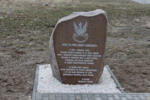 Obelisk upamietniajacy bohetrski czyn st. uł. Józefa Góreckiego 