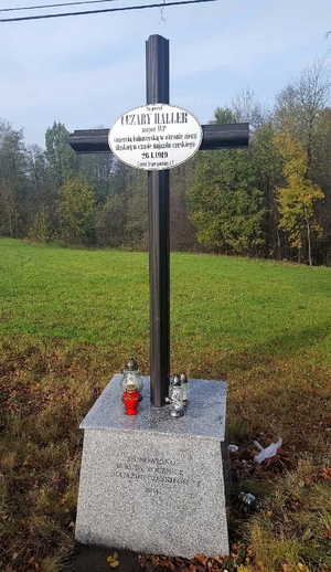 Krzyż Cezarego Hallera w Kończycach Małych 