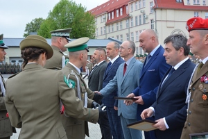 Odznaczani i awansowani 