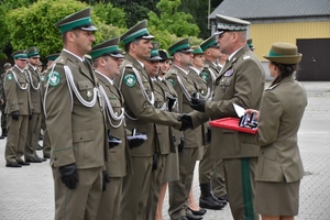 Odznaczani i awansowani funkcjonariusze SG 