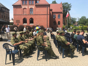 Nowoprzyjęci funkcjonariusze SG w Muzeum Powstań Śląskich w Świętochłowicach Nowoprzyjęci funkcjonariusze SG w Muzeum Powstań Śląskich w Świętochłowicach