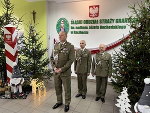Uroczysta zbiórka z okazji 156. rocznicy urodzin Marszałka Józefa Piłsudskiego Uroczysta zbiórka z okazji 156. rocznicy urodzin Marszałka Józefa Piłsudskiego