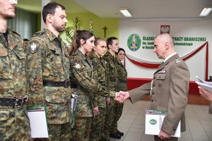 Uroczystość wręczenia aktów mianowania na pierwszy stopień w korpusie podoficerów. Uroczystość wręczenia aktów mianowania na pierwszy stopień w korpusie podoficerów.