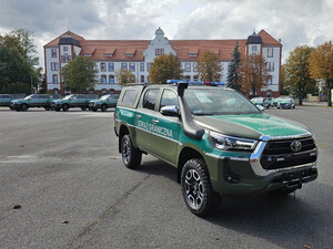Pojazd terenowy typu pick-up. Pojazd terenowy typu pick-up.