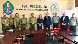 Kierownictwo ŚLOSG oraz zaproszone osoby. Kierownictwo ŚLOSG oraz zaproszone osoby.