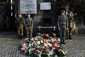  Uroczyste obchody upamiętniające 86. rocznicę wybuchu II wojny światowej