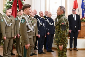 Uroczyste ślubowanie 14 nowych funkcjonariuszy Śląskiego Oddziału Straży Granicznej