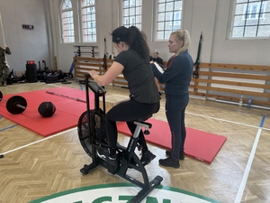  W Komendzie Śląskiego Oddziału SG odbyły się zawody sprawnościowe.