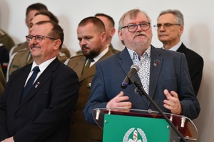  Przemowa jednego z zaproszonych gości.