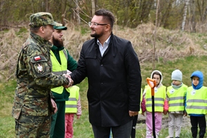 Sadzenie 35 klonów