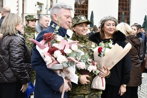 Rodziny z funkcjonariuszami.