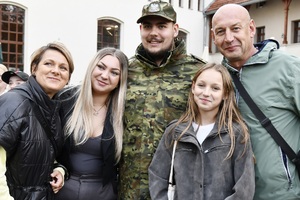 Rodziny z funkcjonariuszami.
