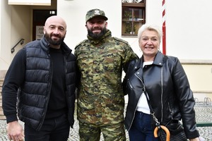 Rodziny z funkcjonariuszami.
