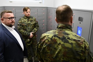 Marszałek Województwa Opolskiego z wizytą w Placówce Straży Granicznej w Opolu